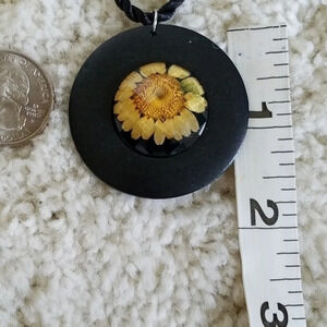 Sunflower Black Pendant‎ Necklace